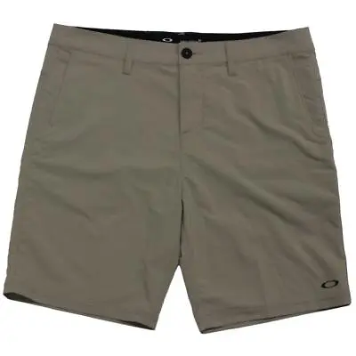 Oakley Eris Shorts Mens Size 34 L Rye Khaki Tan Casual Boardies Walkshorts • $34.99