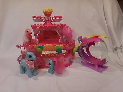 My Little Pony Ponyville Pinkie Pie's Roller Skate Party Cake Plus Helicopter  • $16.02