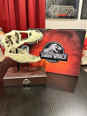 NEW Jurassic World Park T-Rex Tyrannosaurus Rex Statue Skull Replica Figurine 9  • £62.22