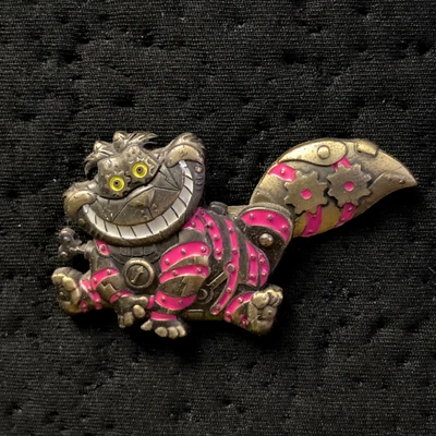 £19.47 • Buy Alice In Wonderland Mechanical Cheshire Cat Steampunk Disney Pin