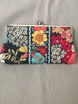 Vera Bradley Double Twist Lock Clutch Wallet Happy Snails • $35