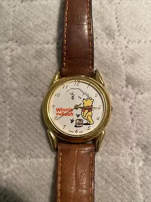 VINTAGE THE DISNEY STORE WINNIE THE POOH WATCH Day Dreaming Pre-owned • $50