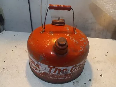 Vtg Eagle The Gasser Model M - 2 1/2 ? Capacity 2 1/2 Gallon Gas Can Wood Handle • $10