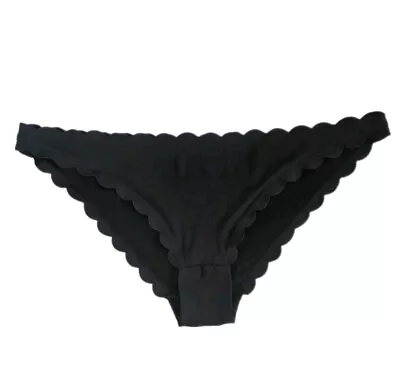 H&M Scallop Black Bikini Bottom Size 8 Womens Swim Beach Wear  • $10