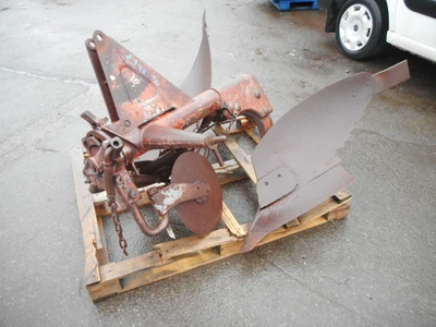 £395 • Buy Massey Ferguson Butterfly Plough S/R - NVC861E