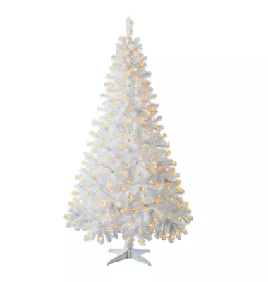 '6.5 Ft ılluminated Madison Pine Snowy Christmas Tree Adorned With Clear Lights' • $77