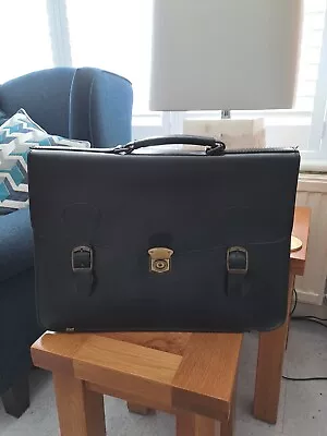 Equator Leather Briefcase / Laptop Bag • £15
