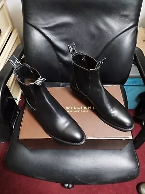 Rm Williams Boots RM Williams Chelsea Boots • £190