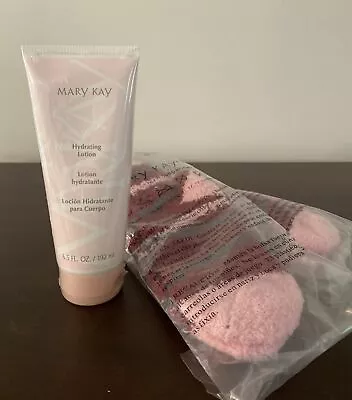 MARY KAY Hydrating Lotion 6.5 Fl Oz / 192mL Leaves Skin Soft & Smooth + Socks! • $16.99