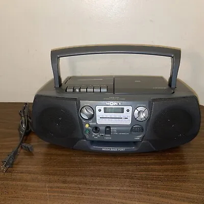 Vintage Sony CFD-V17 AM/FM Radio CD Cassette Boombox Mega Bass Tested Works • $22.98