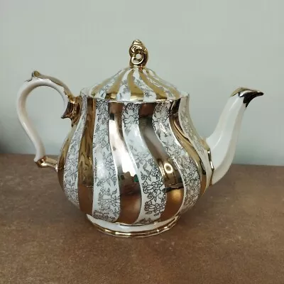 Vintage 1950s Art Deco Sadler Teapot 'Gold Swirl' Pattern 2 Pints Capacity  • £14.95