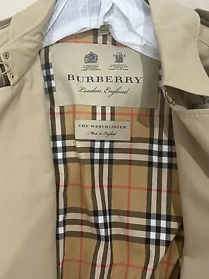 NWOT Genuine Burberry Westminster Trench Coat Size 50 IT | 40 US • $1800