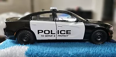 Welly 2016 Dodge Charger R/T Police Car NEW 1/24 7.5  Free Shipping • $19.89