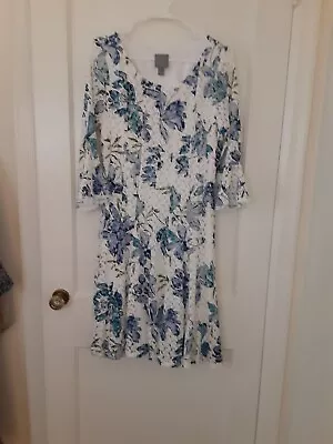 Beautiful Blue And White Floral Crochet Style Dress Sz 12 • $34.99