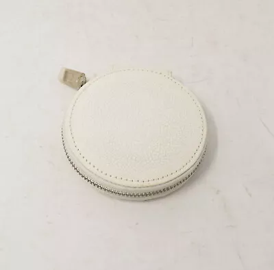 $30 • Buy Marc Jacobs Womens Round Coin Purse Pouch White