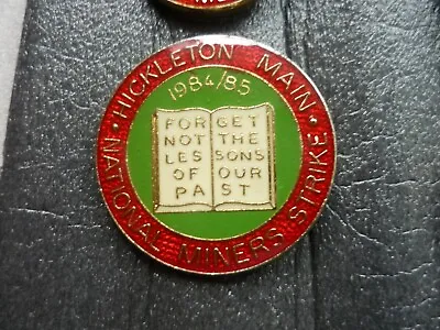 Hickleton Main Num Badge • £11