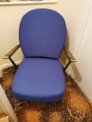 £180 • Buy Ercol Windsor Armchair