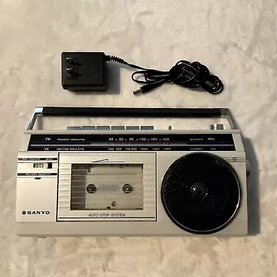 Sanyo Cassette Recorder M1660 AM FM Radio Vintage Boombox Tested Working • $45.49