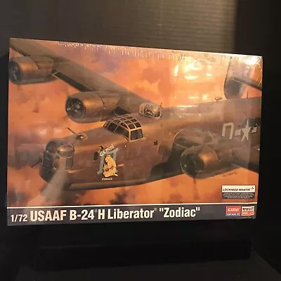 Academy 12584 Usaaf B-24 H Liberator Zodiac Model Kit-nib-1/72 Scale • $26.25