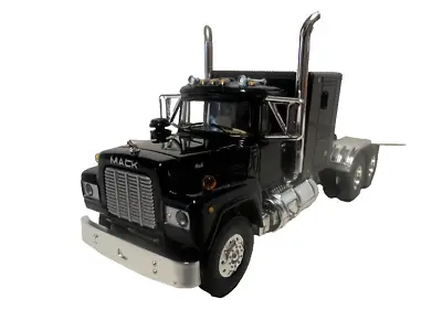 Dcp First Gear 1/64 Scale  R Model Mack Flat Top Sleeper Black • $69