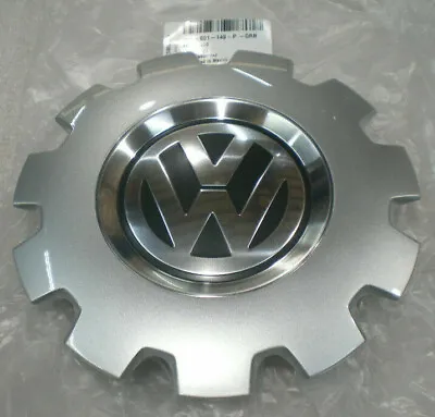 NEW 2002 - 2010 VW Volkswagen Beetle Cabrio OEM Hub Center Cap P/N 1C0601149P • $41.99