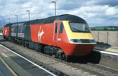 Colour Slide BR HST Power Car 43097 Virgin Livery Tamworth Jun 03 • £1.15