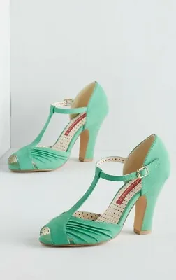 But Another Innocent Tale Seafoam 40s & 50s Pin Up Heels Womens Size9  • £38.57