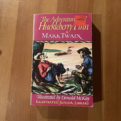 Mark Twain The Adventures Of Huckleberry Finn Vintage 1986 Pb • $12.75