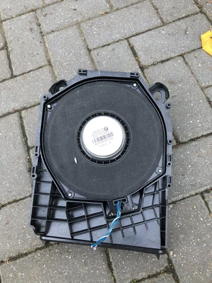 £12 • Buy Bmw 3series E90 E91 2006 Nsf Passenger Side Front Under Seat Subwoofer 6954871