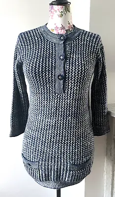 CHANEL Navy And White Knitted Silk Cotton & Cashmere Jumper Dress FR 36 UK 8-10 • £200