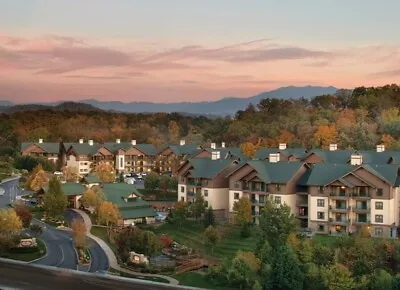 $999 • Buy Smoky Mountains Vacation Rental; 29 July - 5 Aug; 2 Bedroom Deluxe; Pigeon Forge