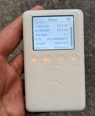 £64 • Buy Apple IPod Classic 3rd Generation White (20GB) A1040. New Battery