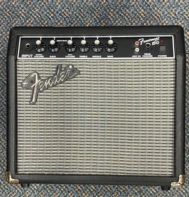 $129 • Buy Fender Frontman 15G 15 Watt Electric Guitar Amplifier