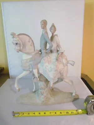 Large Lladro #4648    Valencians Group   Man And Woman On Horse-excellent/mint • $1499.99