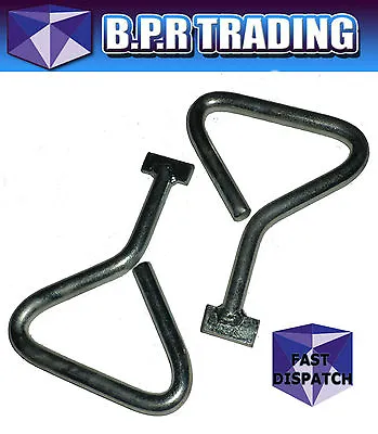 2 X Iron Manhole Lifting Keys Drain Cover Lifter Tool (C3190) • £7.29