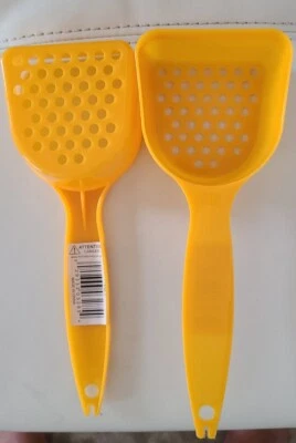 $8.99 • Buy LOT OF 2 HT Plastic Minnow Scoop -Hook Disgorger Fish Tank Scoop Dip Net  PM-1