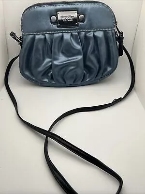 Simply Vera Wang Womens Hobo Style Metallic Green Crossbody Handbag Purse GR42 • $12.74