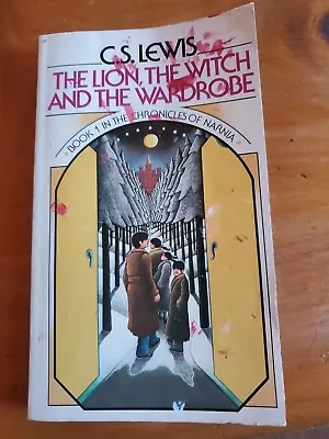 C.S Lewis The Lion The Witch And The Wardrobe 1970 Book • $2