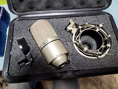 MXL 990 Condenser Microphone With Shockmount & Case • $85