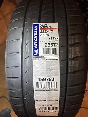 Michelin Pilot Sport 4S 255/40R18 Tire • $280