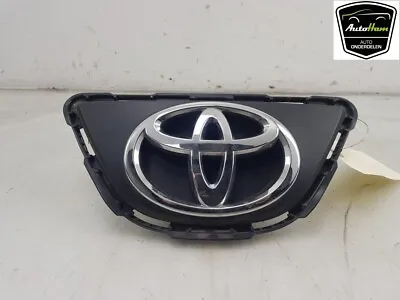 Toyota Aygo X Hatchback 1.0 12V VVT-i (1KR-FE) 2022 753120H030 EMBLEM • $38.36