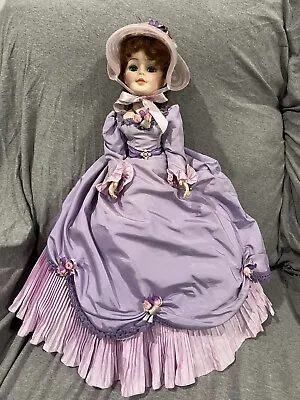 Vintage Madame Alexander Agatha 2230 Portrait Series 21  Figurine Doll • $59.99