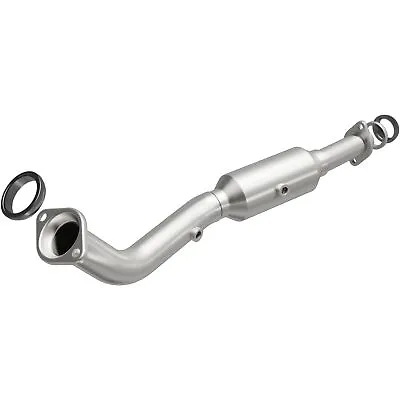 Magnaflow OEM Grade EPA Direct-Fit Catalytic Converter For 2003-11 Honda Element • $629