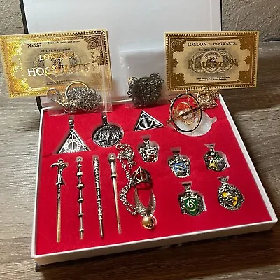 $29.99 • Buy 17 PCS: Harry Potter 15 Wand Magical Wands Ring Necklace Decorate +2 Ticket