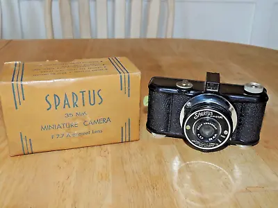 Vintage Spartus 35MM Miniature Camera F7.7 Achromat Lens W/ Box EX++ • $19.50