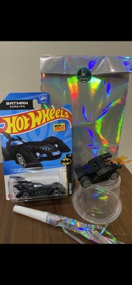 $10 • Buy Ultimate Batman Party Favors!
