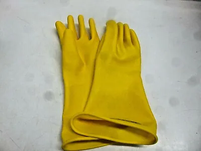 NEW!! MARIGOLD Yellow Electrical Gloves 0 Class Size 8 CLASS 0 Y 11 • $20