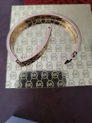 Michael Kors Gold Bracelet • $45