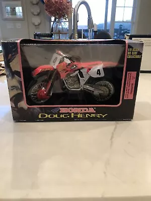 Doug Henry Honda Racing Champions 1/9  Die Cast  Supercross Champion Bike 1995 • $149.99