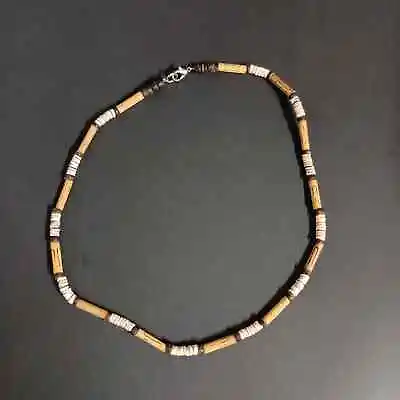 Men's Wooden And Seashell Beaded Surfer Necklace • $49.54